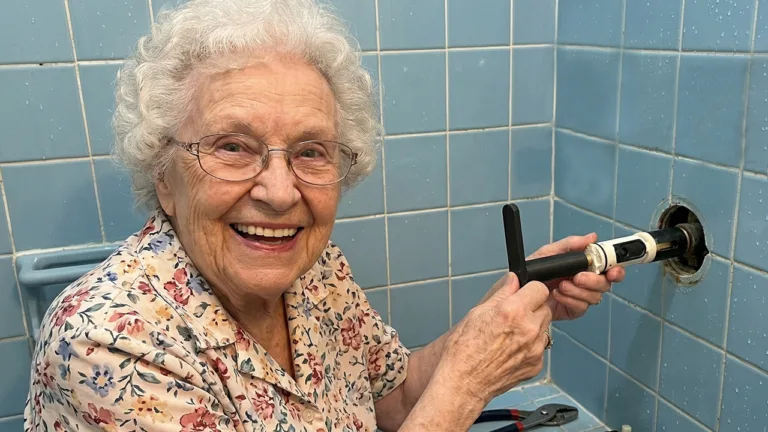 Ona Puller – the Easy & Safe Way to Remove Moen Shower Cartridges